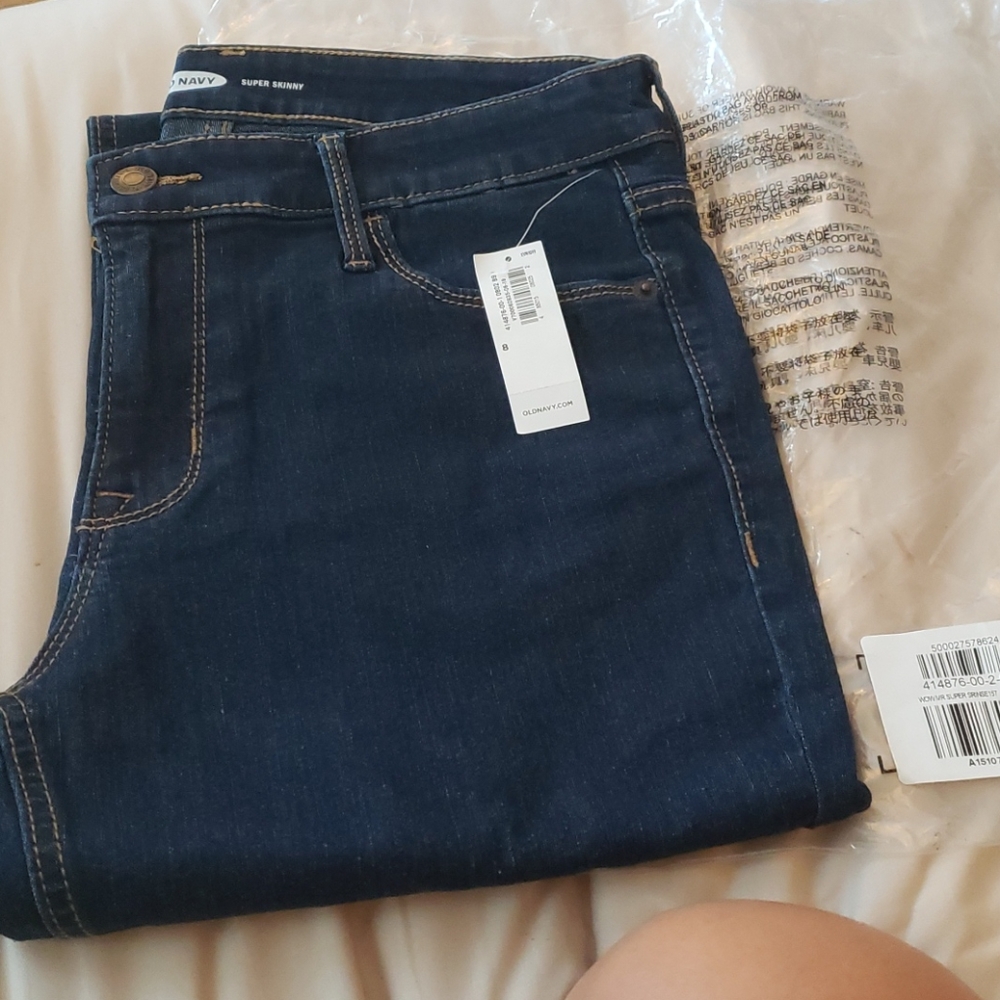 Old Navy Super Skinny Mid Rise Jeans